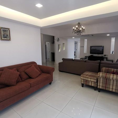 อพาร์ตเมนต์ 3 ห้องนอน 2 ห้องน้ำส่วนตัว ขนาด 362 ตร.ม. – ย่านศูนย์กลางธุรกิจ Apartment โกตาคินาบาลู ภายนอก รูปภาพ
