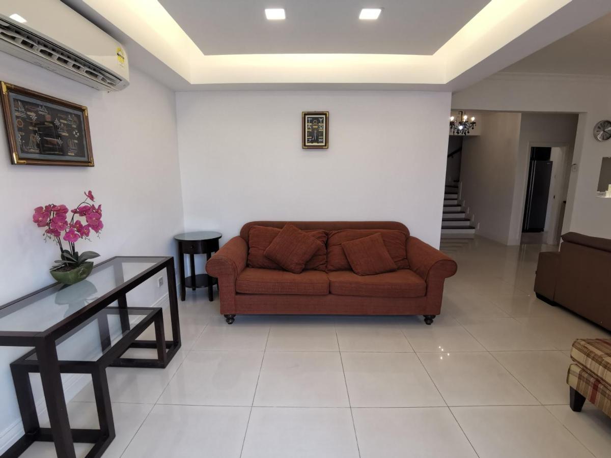 อพาร์ตเมนต์ 3 ห้องนอน 2 ห้องน้ำส่วนตัว ขนาด 362 ตร.ม. – ย่านศูนย์กลางธุรกิจ Apartment โกตาคินาบาลู ภายนอก รูปภาพ